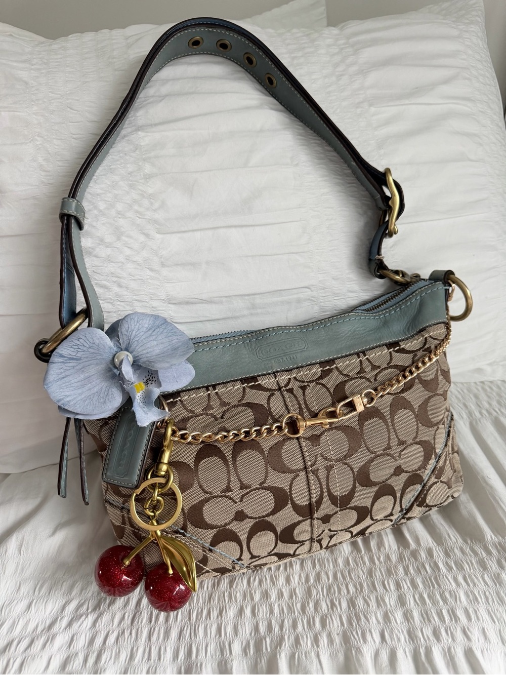 Vintage Coach Signature Canvas Sufflete Shoulder Bag w/Gold Hardware